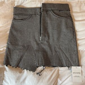 Houndstooth, cross top mini skirt